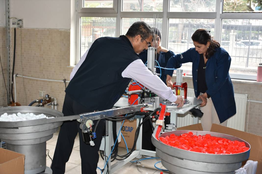 Konya’nın öğrencilerine para kazandıran lisesi 1